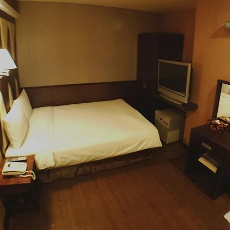Fu Chia Hotel Keelung Luaran gambar